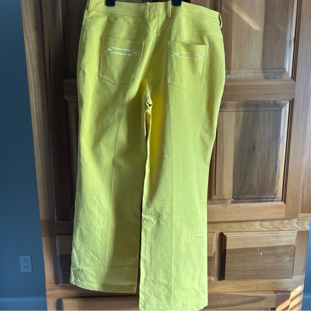 St. John Yellow Straight Leg Pants
